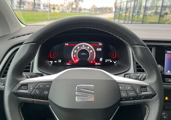 Seat Ateca cena 92900 przebieg: 17000, rok produkcji 2023 z Łochów małe 254